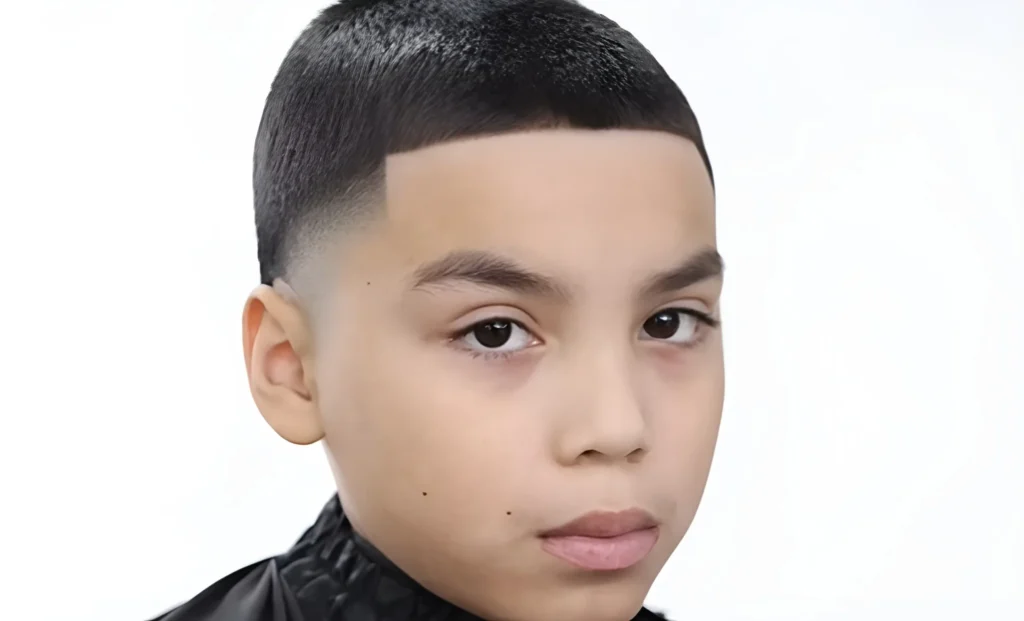 low taper fade with short hair